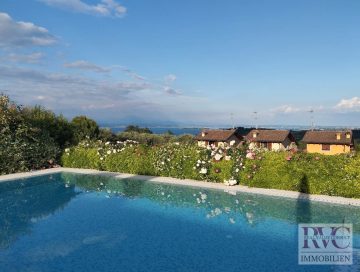 Doppelhaushälfte mit Swimmingpool, 25017 Lonato (Italien), Doppelhaushälfte