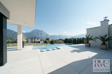Top moderne, große Villa (BJ2024), mit eigenem Pool, XXL-Terrassen und herrlichem See und Bergblick!, 4813 Altmünster, Villa